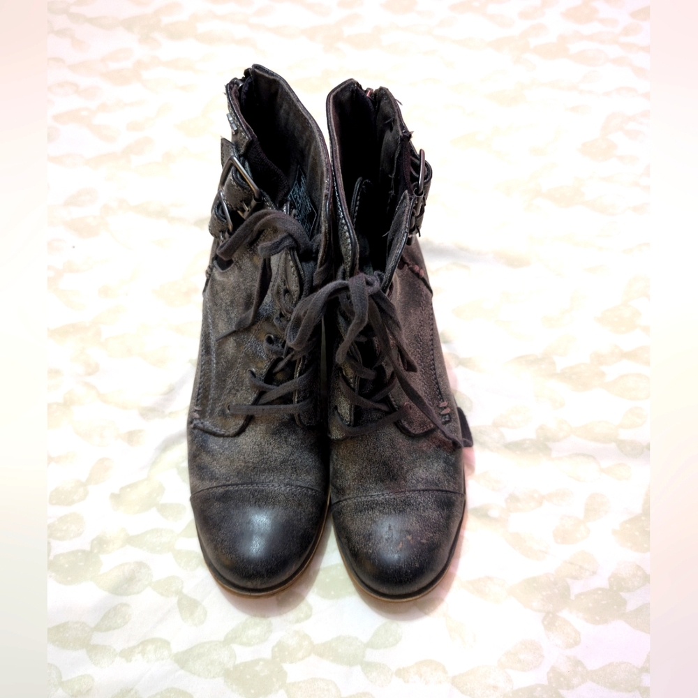 Woman's Roxy boots - Picture 1 of 4